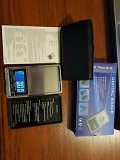 Jewellers scales new