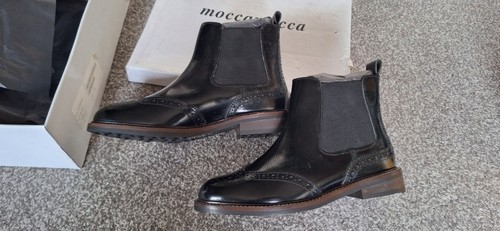 Black brogue chelsea - black,