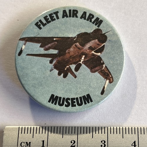 Vintage collectible pin badge - collectible,