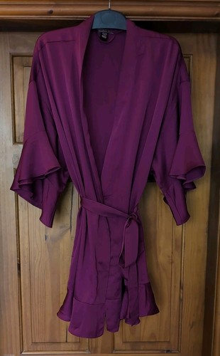 Victoria secret short dressing - victoria,