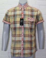 Ex New Look Giles Deacon