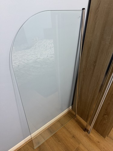 Shower screen 140 - screen, 72
