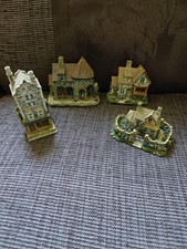 4 x Leonardo Collection