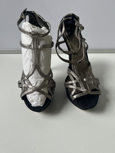 Odeon ladies silver high heel - odeon,