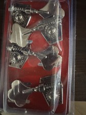 Glover Bass Guitar Tuning Machine Heads Was Fitted To An Epiphone Bass.