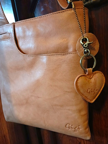 Gigi tan smooth leather medium - leather,