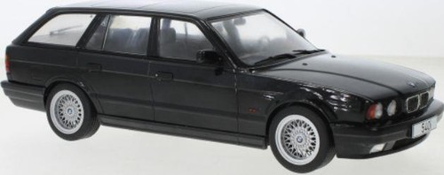 Model car group mcg - car, scale