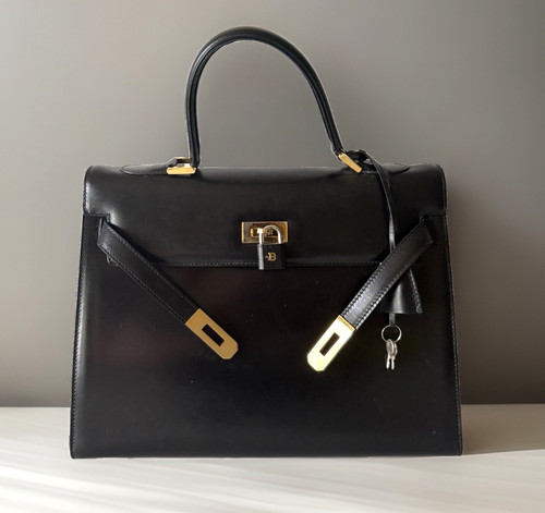 Authentic bally hand bag black - bally,
