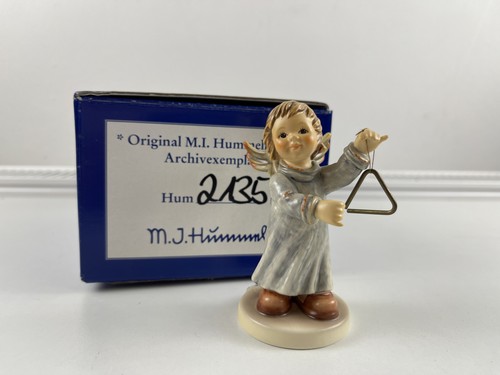 Hummel figurine 2135 annual - hummel,