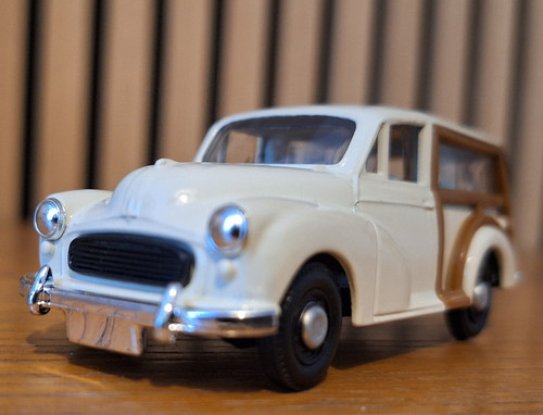 Corgi classics morris - classics,