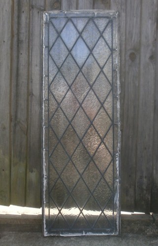 Antique diamond leaded - antique,