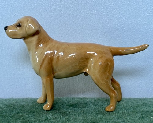 Beswick labrador small 1956 - beswick,