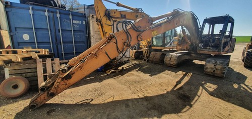 Case 9013 tracked excavator - case,