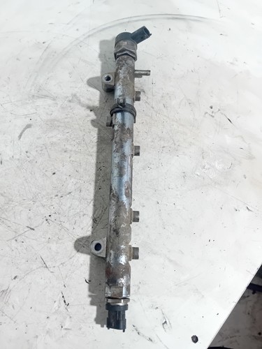 Rampa injectoare iveco daily - injectoare,