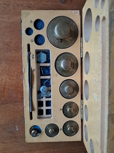 Vintage brass scale - vintage, in