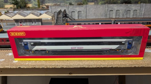 Hornby r40247b east coast - east, mk3