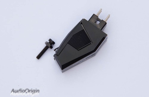 Cartridge and stylus needle - cartridge,