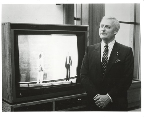 Edward woodward 8x10 photo - edward,