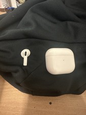 Apple AirPods 2nd Generation White Charging Case and Left POD with Box Used