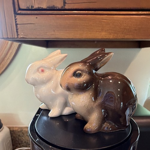 Goebel rabbit figurines - figurines, pair