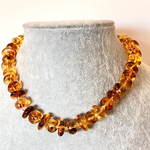 Vintage faux amber resin - vintage,