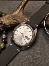 Seico 5 DX 25 Jewels Fluted Bezel Automatic Vintage Watch Ref.6106-8460