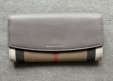 Burberry Grey/ Check