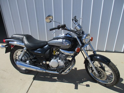 2002 kawasaki bn125 - 2002, a