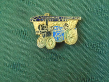 SHOWMANS LOCOMOTIVE - TRACTION ENGINE - ENAMEL PIN BADGE