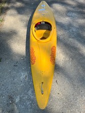 Pyrahna Master Lite Kayak