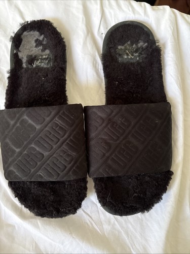 Uggs slippers size - 4, worn