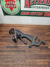 I10- Antique Goodell Pratt