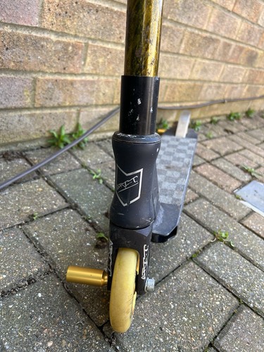Custom scooter used - custom,