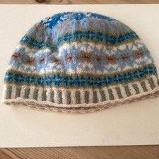 Fairisle Beanie hat Hand