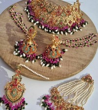 Pakistani Indian Bridal Gold Choker Necklace Set in Green, Red and Pink Beads 