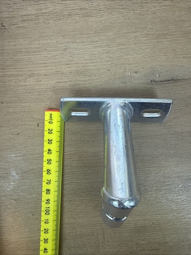 Wall mounted flag - pole, holder