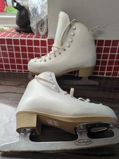 Girls Risport Etoile Figure Ice Skates UK Size 2 With Skate Guards Included