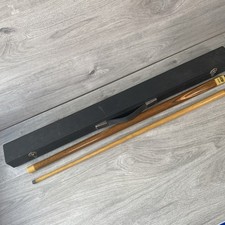 Riley Two Piece Snooker Cue 57 Inch With Hard Case Red Inlay Wood Basic Design