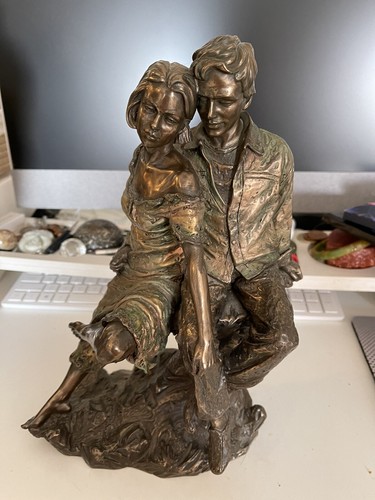 Stunning sculpture first - stunning, "first