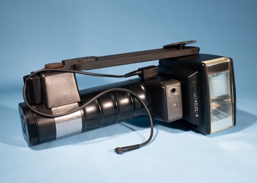 Metz flash bracket - 45,