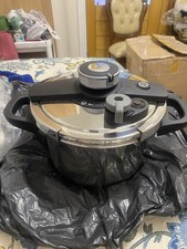 Lakeland 3L stainless steel pressure cooker