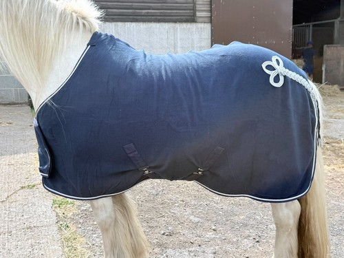 Horse show rug fleece - show,