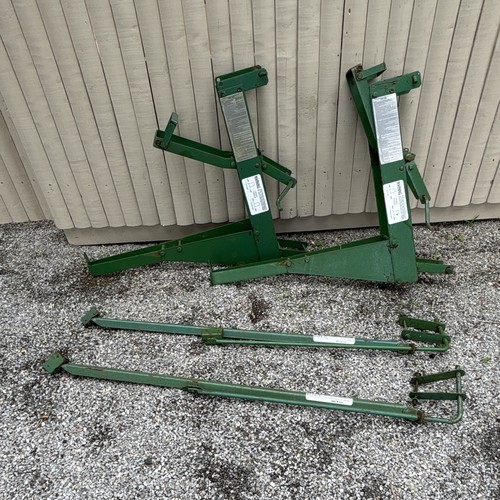 Pump jack scaffolding bracket - pump,