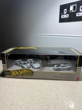 Hot Wheels Premium box Set