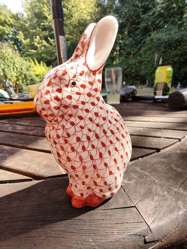 Red fishnet bunny sculpt - bunny,