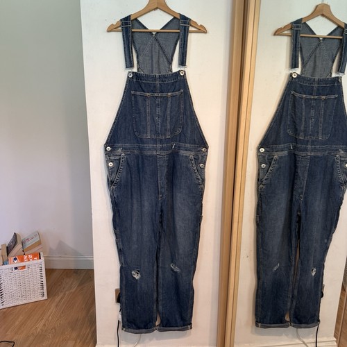 Mid wash distressed - distressed, denim