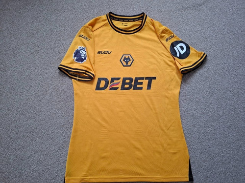 Wolverhampton wanderers wolves - wolverhampton,