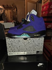 Size 9 - Jordan 5 Retro