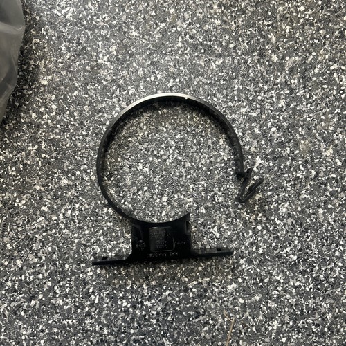 Osma black soil pipe bracket - osma,