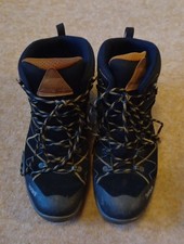Bustard Size 44 Black Goretex Walking Boots Size 44 Vibram Soles